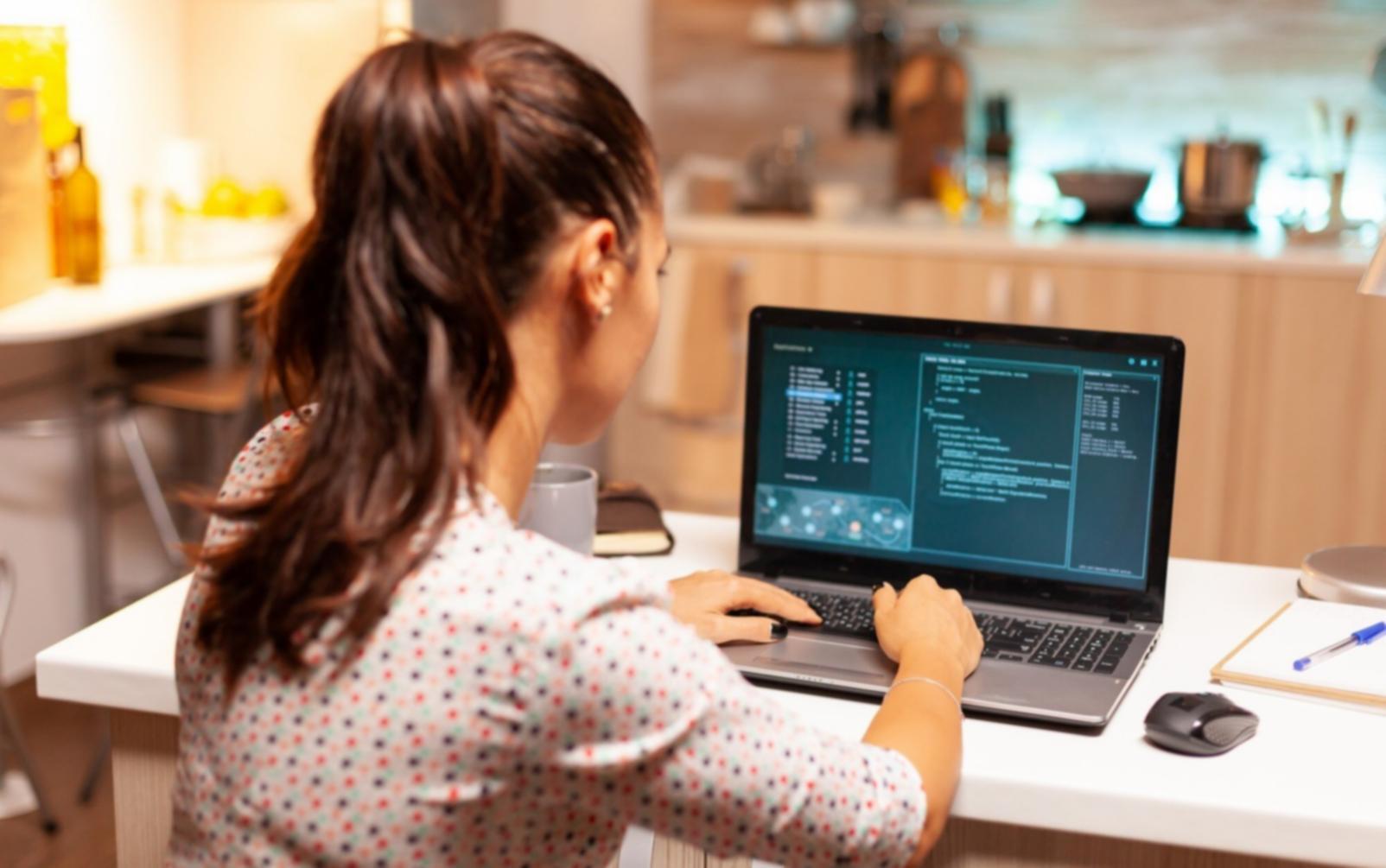 Strategia di design thinking applicata all'educazione digitale